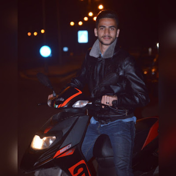 Meet your Posher, Mohamad - Picture 1 of 1